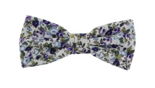 Contrast Floral Bow Tie & Lilac Plain Pocket Square Set